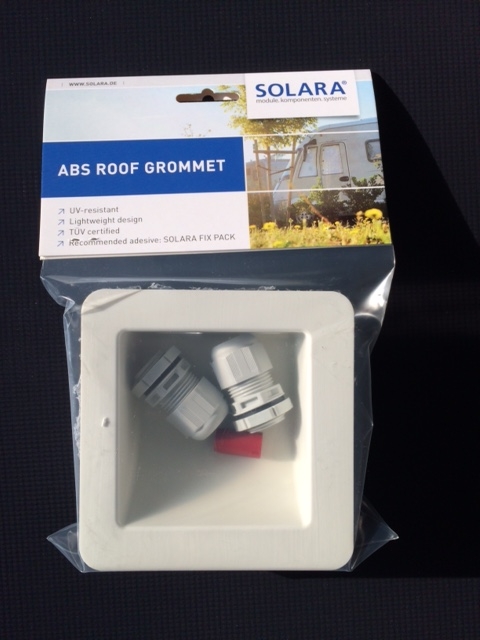 Střešní kabelová průchodka dvojitá