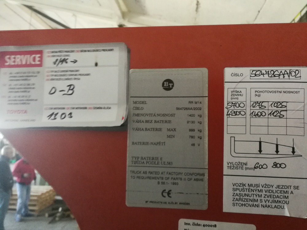 TOYOTA RRM14/ 2002 / 16000 mth / AKU / nosnost 1600 kg / TOP stav